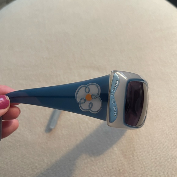 Excellent condition designer sunglasses - Picture 5 of 9